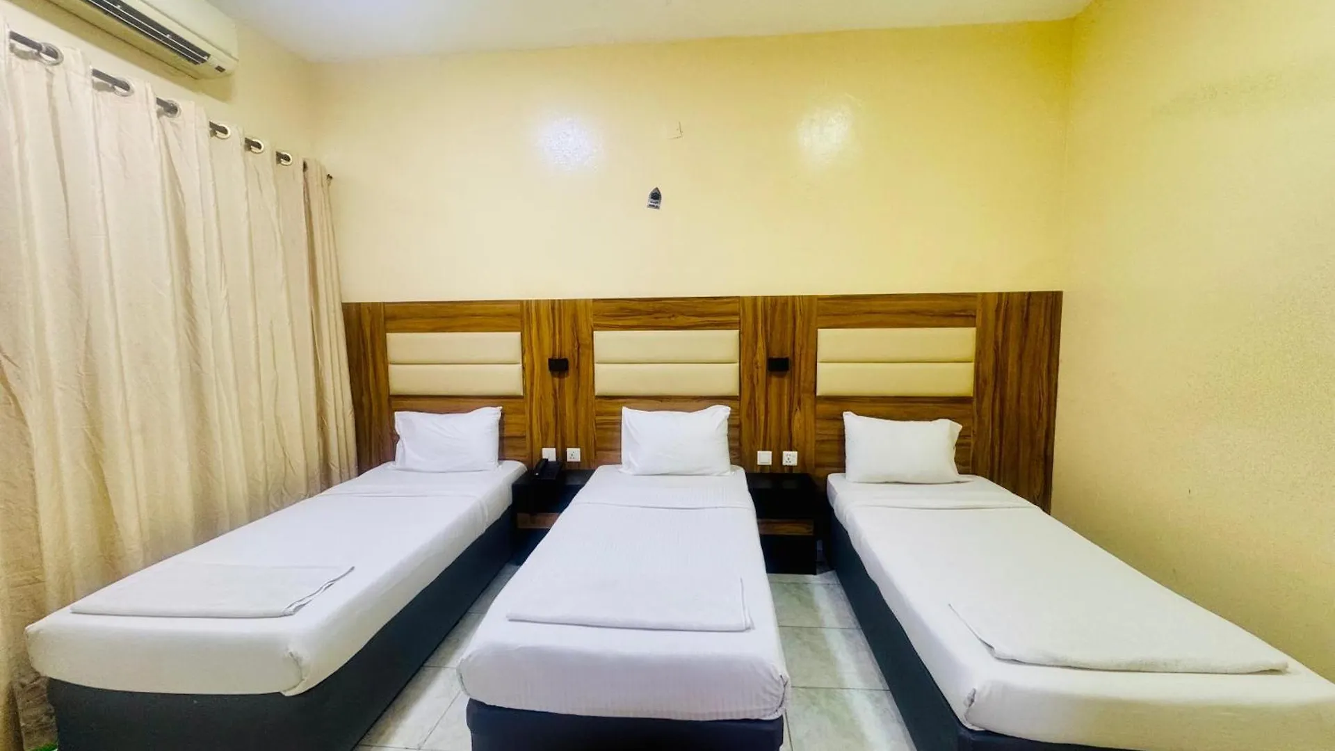 Al Ammari Hotel Dubai 0*,